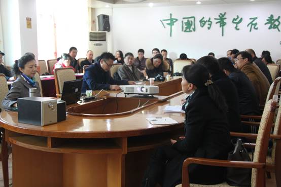 说明: E:\学院照片\2016.12.16北师大bevictor伟德副经理讲座\IMG_7493.JPG